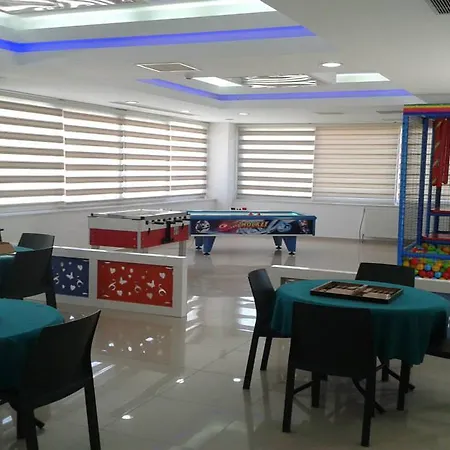 Merada Termal Tatil Koyu 3* Dikili