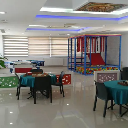 Merada Termal Tatil Koyu 3* Dikili