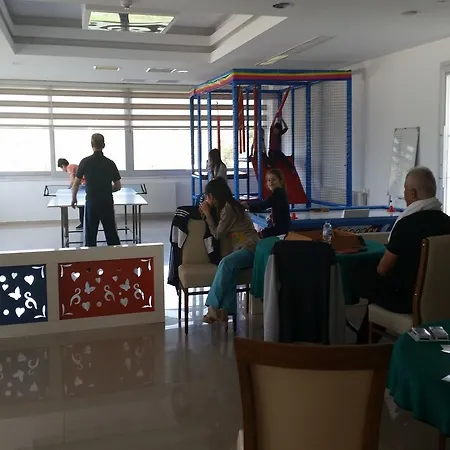 Merada Termal Tatil Koyu 3* Dikili