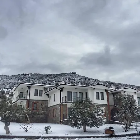 Merada Termal Tatil Koyu 3* Dikili